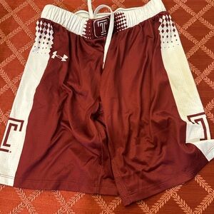 Under Armour Men’s small Temple University Shorts